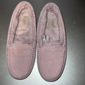 Ugg slippers